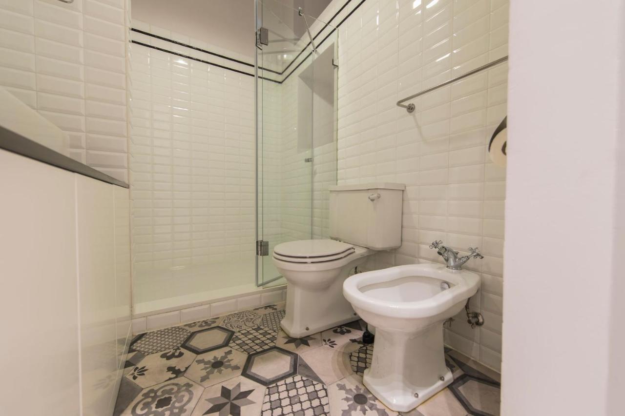 Lovelystay - 3 Bedroom Downtown Wonderwall Лиссабон Экстерьер фото